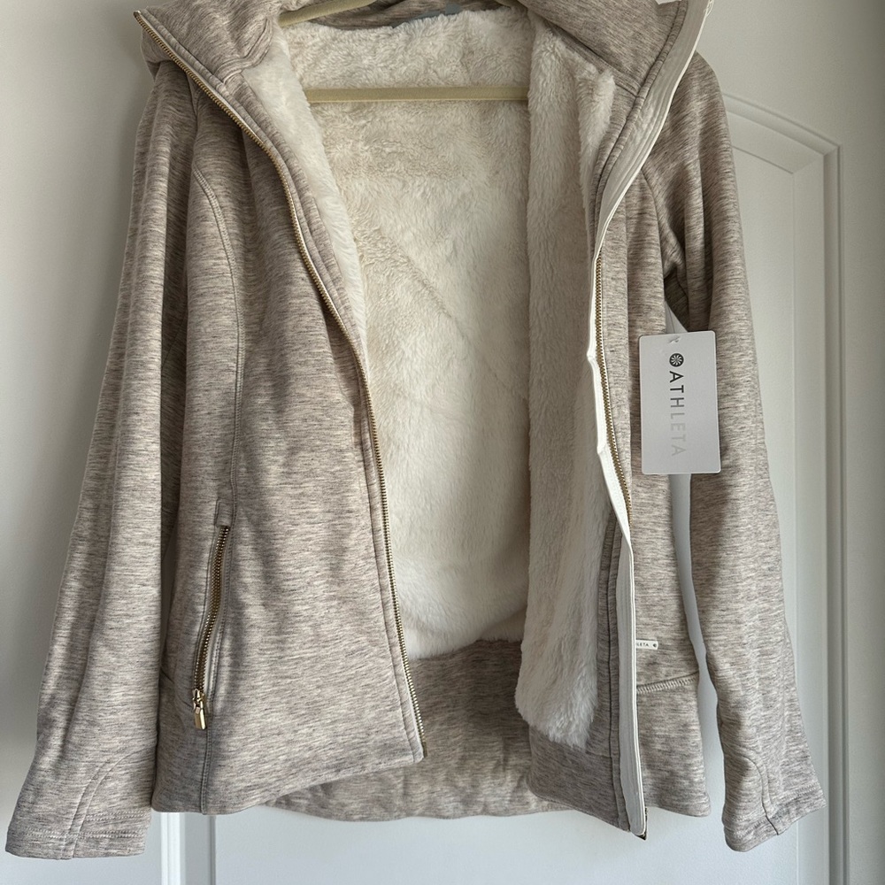 New Athleta cozy plush lined zip sweatshirt with good- tan/grey/white color- Med